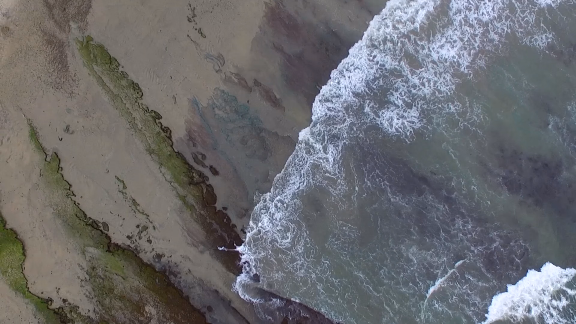 Swamis Beach