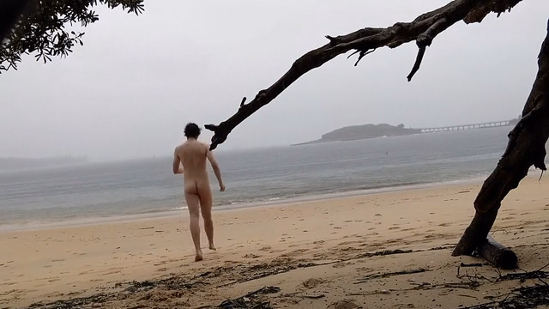 I don’t get struck by lightning at this nude beach – Little Congwong