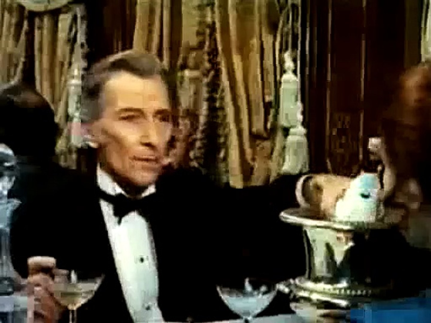 Horror Express (1972) – Full Classic Horror Movie Review